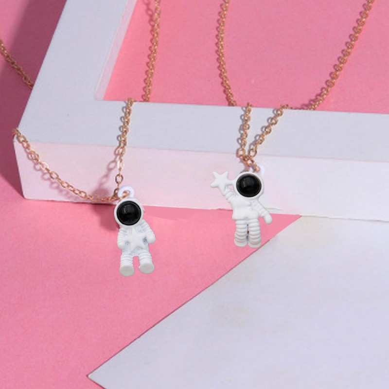 Collar Pareja Astronauta