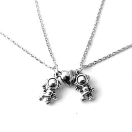 Collar Pareja Astronauta