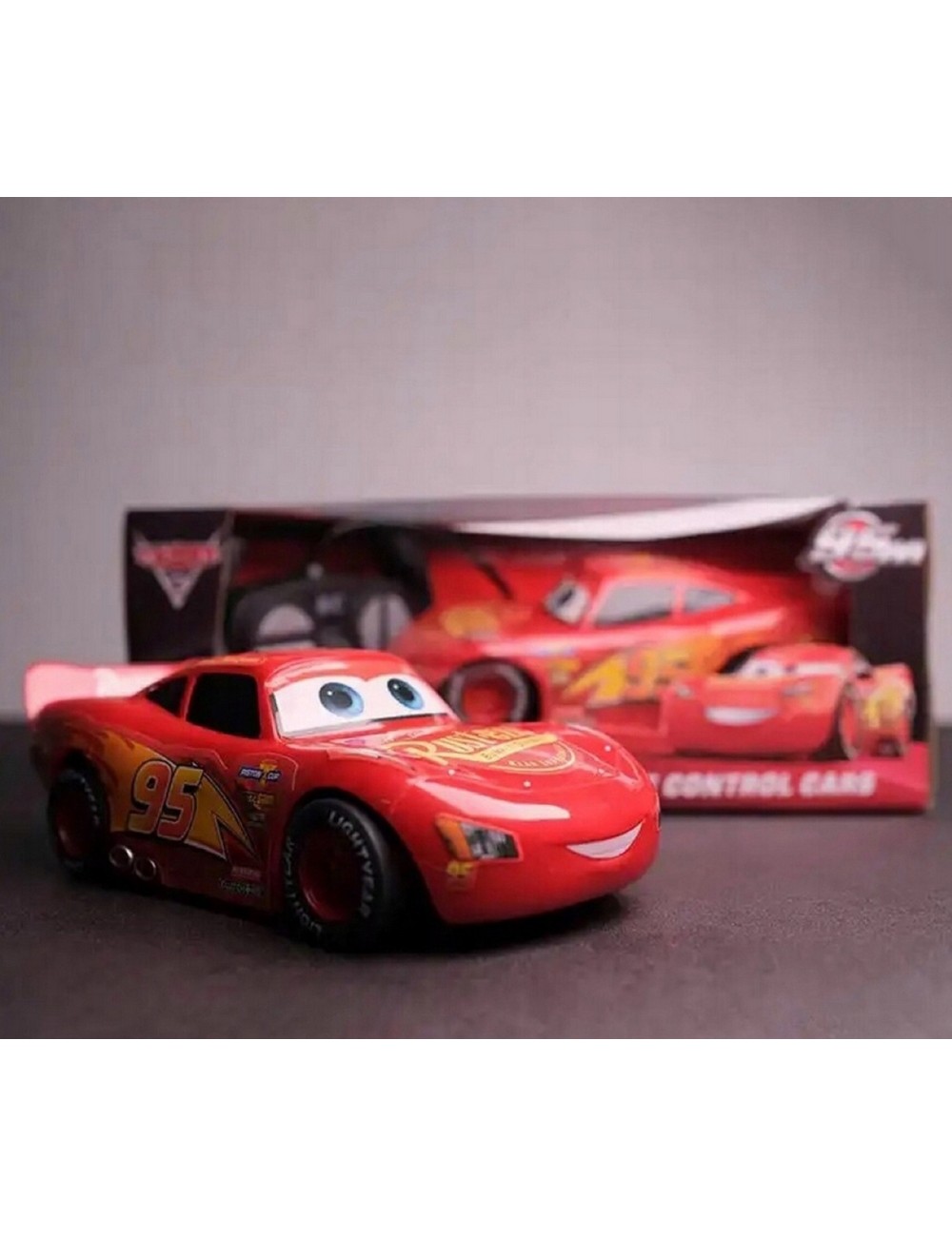 Carro Rayo Mcqueen Cars Control Remoto Juguete + Baterias