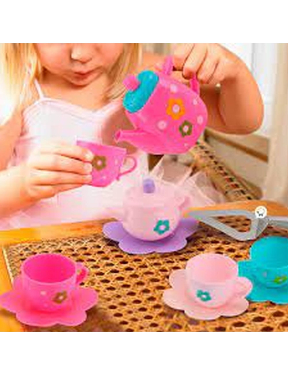 Juego Set Te Tetera Pocillos Platos Cubiertos Flores Cocina