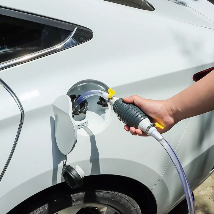 Bomba Manual Manguera Succión Combustible Portatil Gasolina
