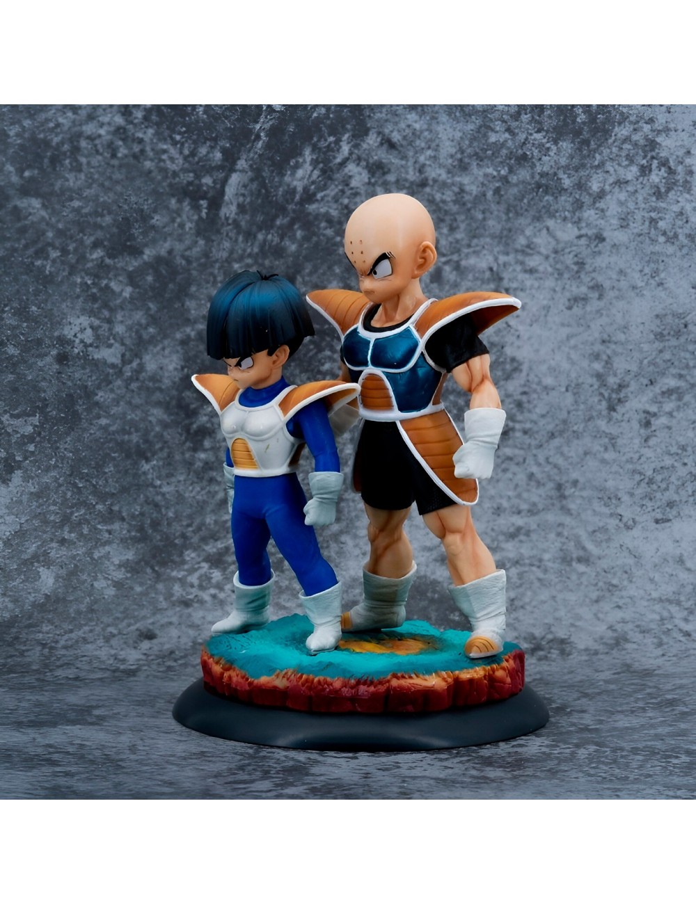 Figura Coleccionable Dragon Ball Z Gohan Y Krillin Luchador