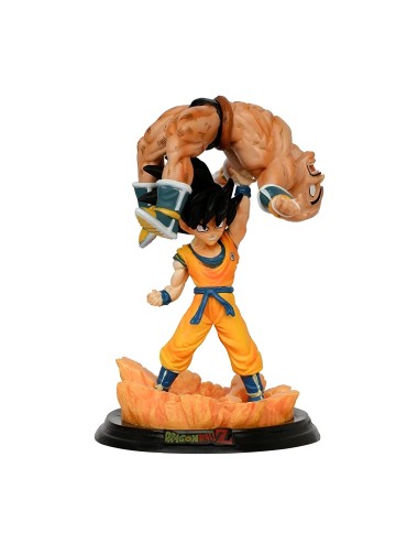 Figura Coleccionable Dragon Ball Z Goku Nappa Luchando