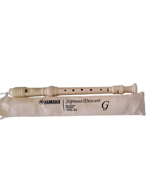 Flauta Profesional Yamaha Yrs23 Color Crema Portable
