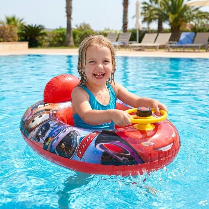 Flotador Inflable Barca Con Timón Para Niños Diseño Comics