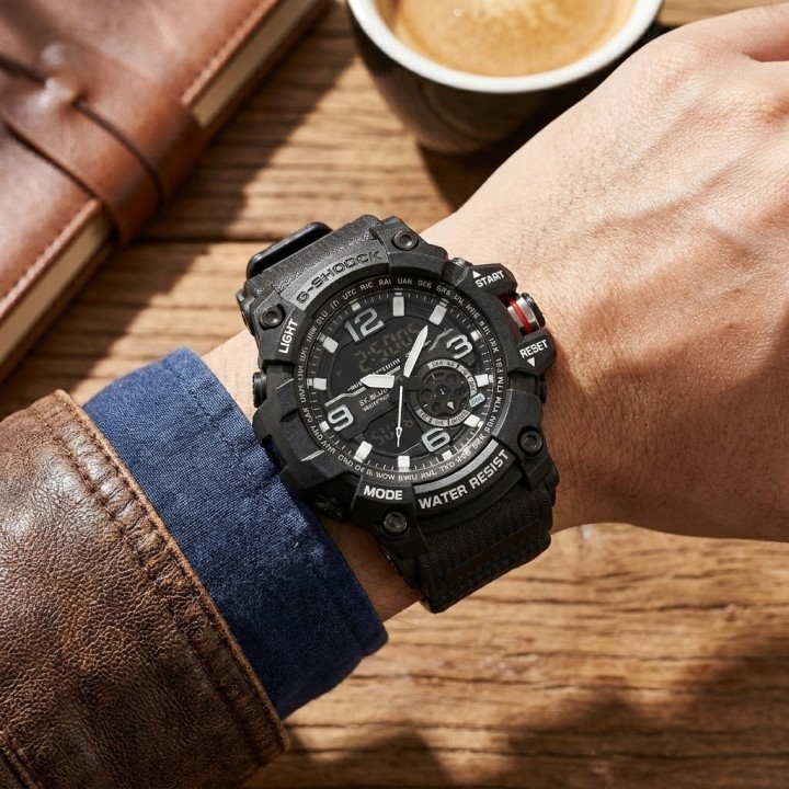 Reloj Digital Led Luminoso Shock Hombre Orientacion +estuche