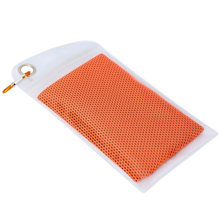 Toalla Refrescante Deportiva Microfibra Con Estuche 100x30