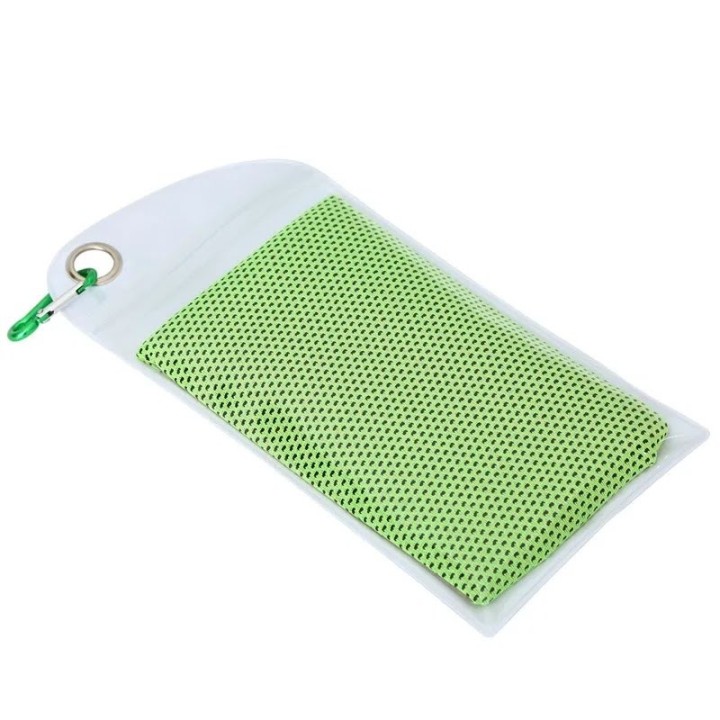 Toalla Refrescante Deportiva Microfibra Con Estuche 100x30