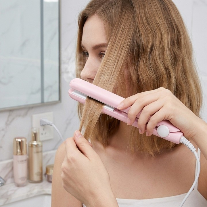 Mini Plancha De Cabello Portátil Alisadora Viajera A228