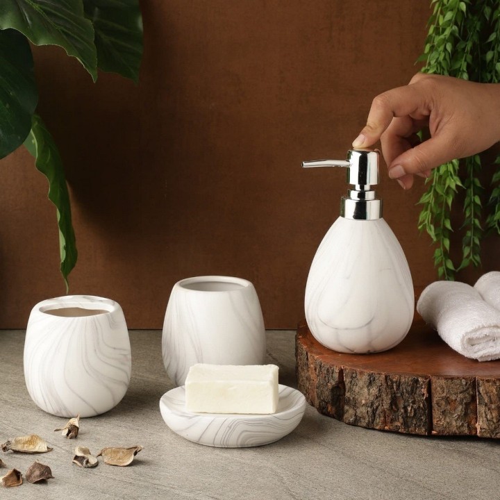 Set 4 Accesorios De Baño Efecto Mármol Blanco