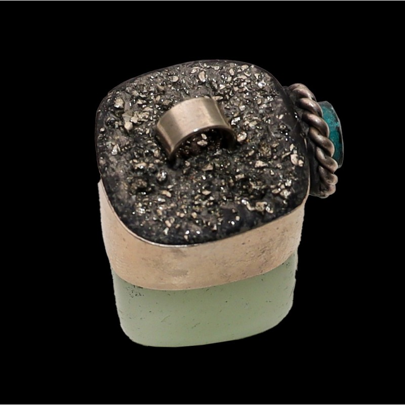 Collar Cubo Luminoso