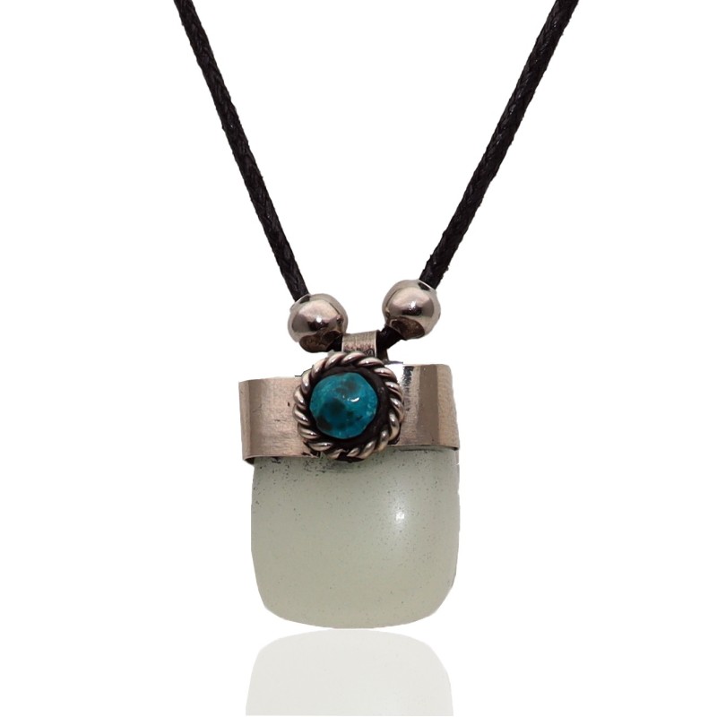 Collar Cubo Luminoso