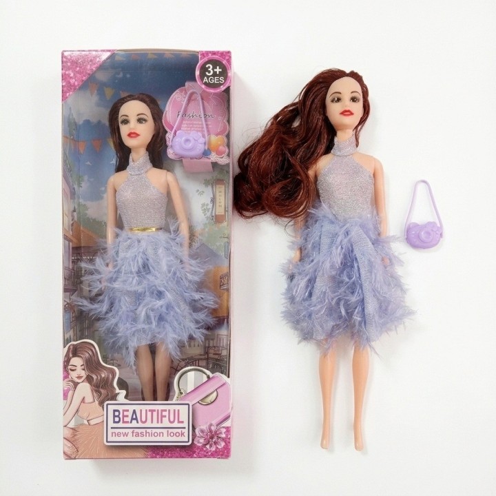Muñeca De Moda Vestido Felpa Y Bolso Cámara