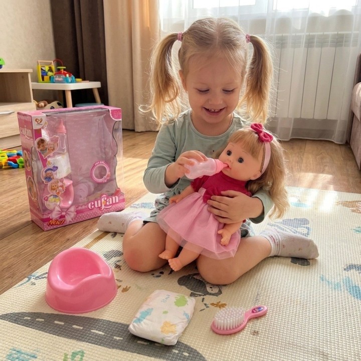 Set Muñeca Bebé Cufan Hace Pipí Con Pañal Y Accesorios