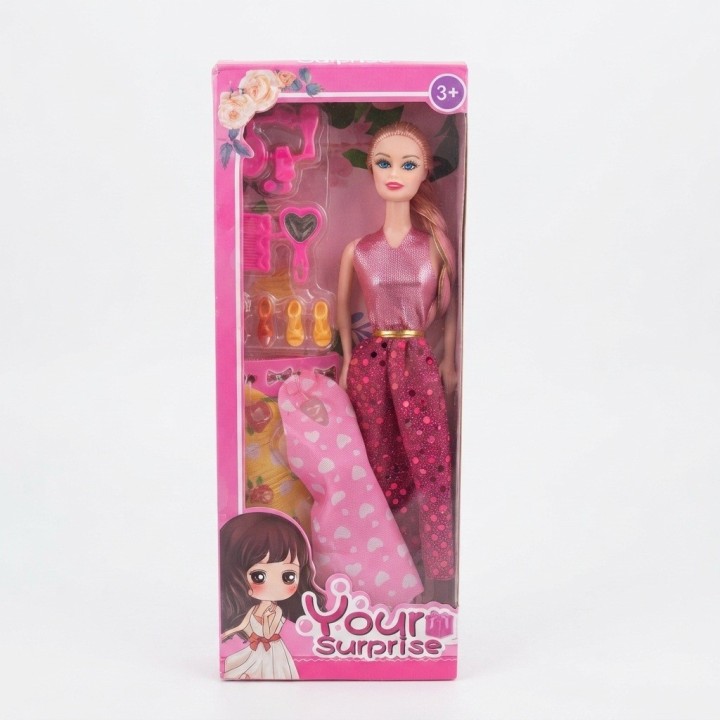 Set Muñeca Princesa Con Vestidos Y Accesorios Belleza