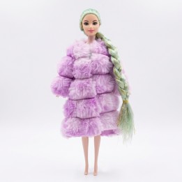 Muñeca Fashion Con Abrigo Y Accesorios De Peinado