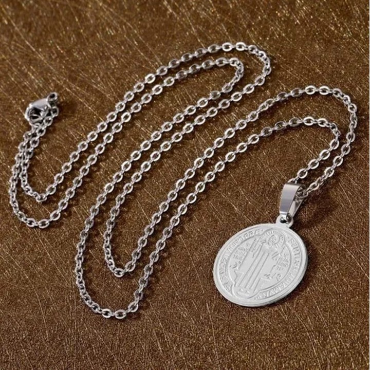 Collar San Benito